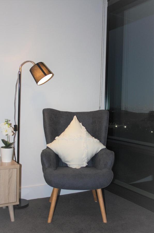 Stunning Views Sydney Olympic Park Apartment Bagian luar foto