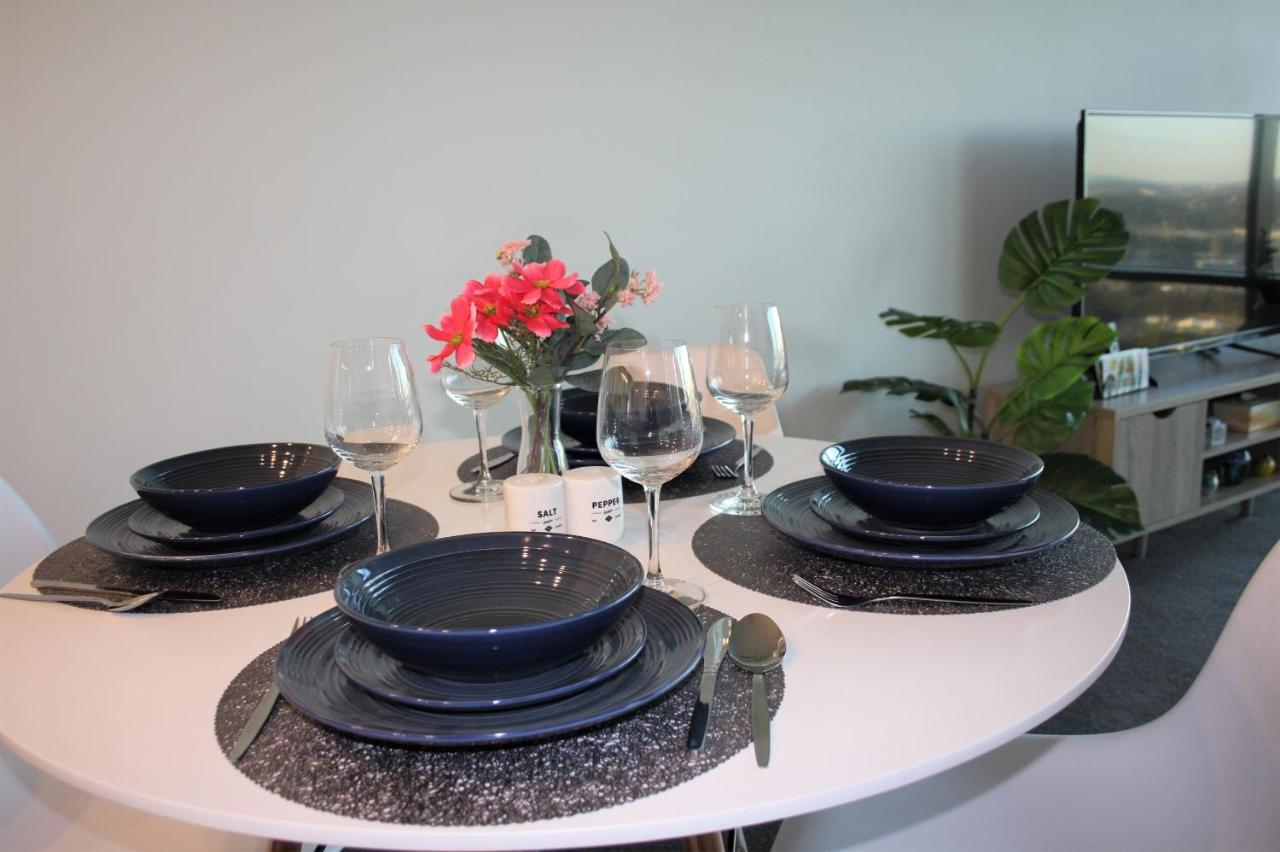 Stunning Views Sydney Olympic Park Apartment Bagian luar foto