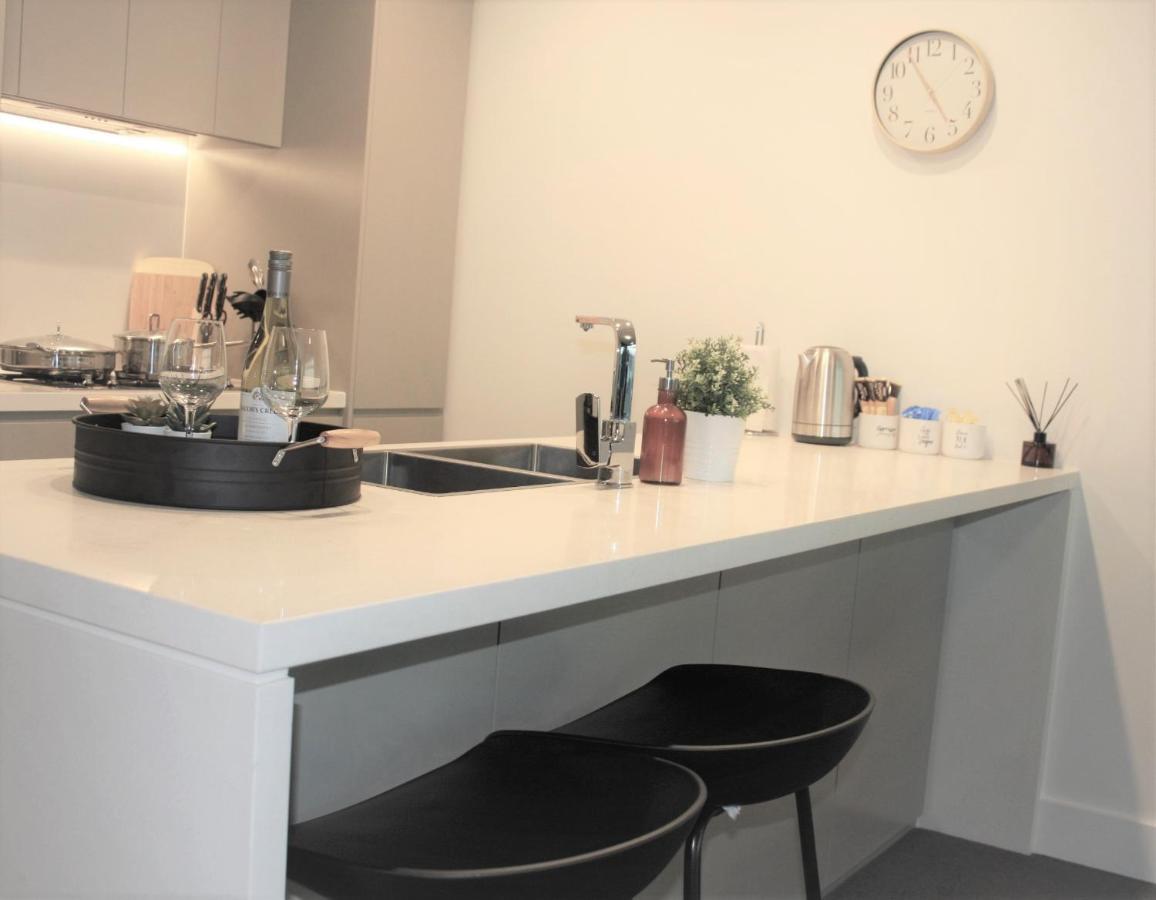 Stunning Views Sydney Olympic Park Apartment Bagian luar foto