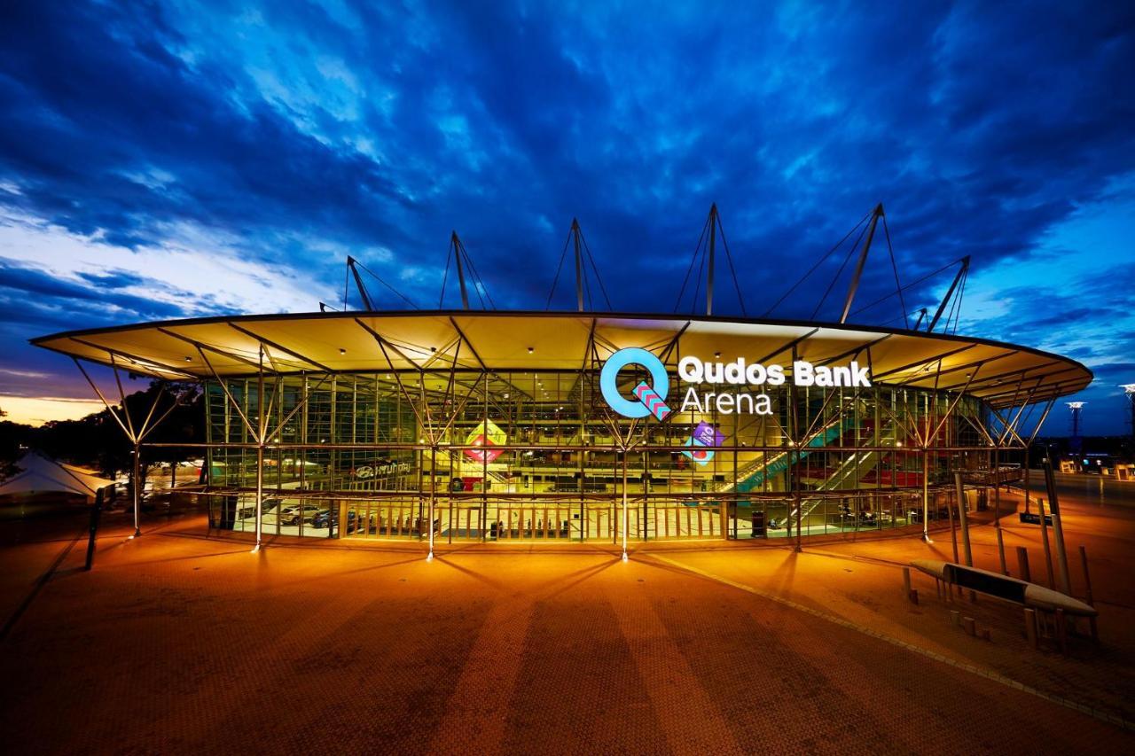 Stunning Views Sydney Olympic Park Apartment Bagian luar foto